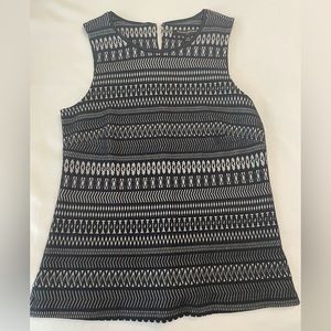 Banana republic navy patterned top